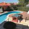 Foto: Modern 3bed/2bath with garden & swimming pool 4/21