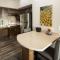 Staybridge Suites - Lake Jackson by IHG - 莱克杰克逊
