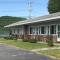Sara Placid Inn & Suites - Saranac Lake