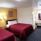 Super 7 Motel