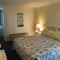 Adams Ocean Front Resort - ديوي بيتش
