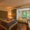 Cedarwood Villa