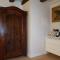 Apartment and Rooms Stay