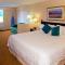 Econo Lodge Inn & Suites Columbus near Fort Benning