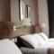 Edinburgh House Hotel