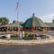 Round Barn Lodge - Spring Green