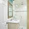 Breezeway Boutique Hotel