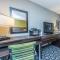 Holiday Inn Express & Suites Charleston Arpt-Conv Ctr Area by IHG - 查尔斯顿