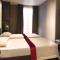 Central Hotel Paris