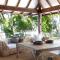 Spice At Oak Award Winning Luxury Absolute Oceanfront House Oak Beach Near Port Douglas - Oak Beach