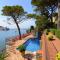 Le Relais Des Trois Mas photo 11