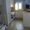 Plakes Suites - Skiathos Town