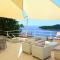 Apartment Chic Ploce