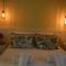 Candia Suites & Rooms