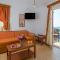 Foto: Delfinia Hotel & Bungalows 108/116