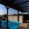 Gerakari Suites