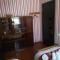 Nikoloz Guesthouse - Stepancminda
