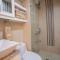 20t7 floor Cebu IT Park studio walking distance to everything