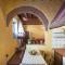 Real Rustic Tuscany Style In Center