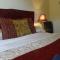 Middle Woodbatch B&B - Bishops Castle