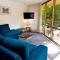 Enderley Gardens Resort