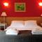Pine Hill Arms Hotel