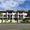 Luxury marina view Apartment cairns