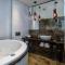One Luxury Suites