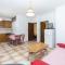 Apartments Vesna with pool