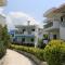 Iris Seafront Apartments