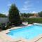 MAISON 3 Chambres avec piscine au calme proche de Nimes photo 11