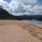 JoSurfInn, Puraran Beach