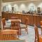 Country Inn & Suites by Radisson, Lansing, MI - لانسينغ