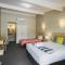 Six Degrees Motel