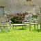 Holiday home with garden - Saint-Laurent-des-Mortiers
