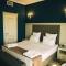 Emerald Suite Hotel
