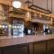 The Old Borough Hotel - Wetherspoon