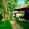 Kumarakom Lake Resort