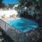 Meranova Guest Inn - ديوندين