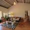 Villa with swimming pool and garden view MQSA20