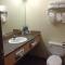 Lakeview Inns & Suites - Fort Nelson