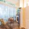 Veeve - Antique Charm by Arc de Triomphe