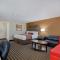 Westbridge Inn & Suites - Clinton