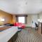 Westbridge Inn & Suites