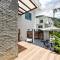 Modern House Patong Hill - 7 beds - Kitchen