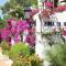 Estepona - Playa - 2 dormitorios con amplio jardín privado Pa24