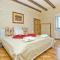 The Stone House, Prcanj 165