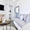 Living Theros Luxury Suites