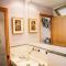 Chambre de charme coeur de village photo 14