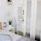Malibu apartamento con campo de tennis y piscina con solarium
